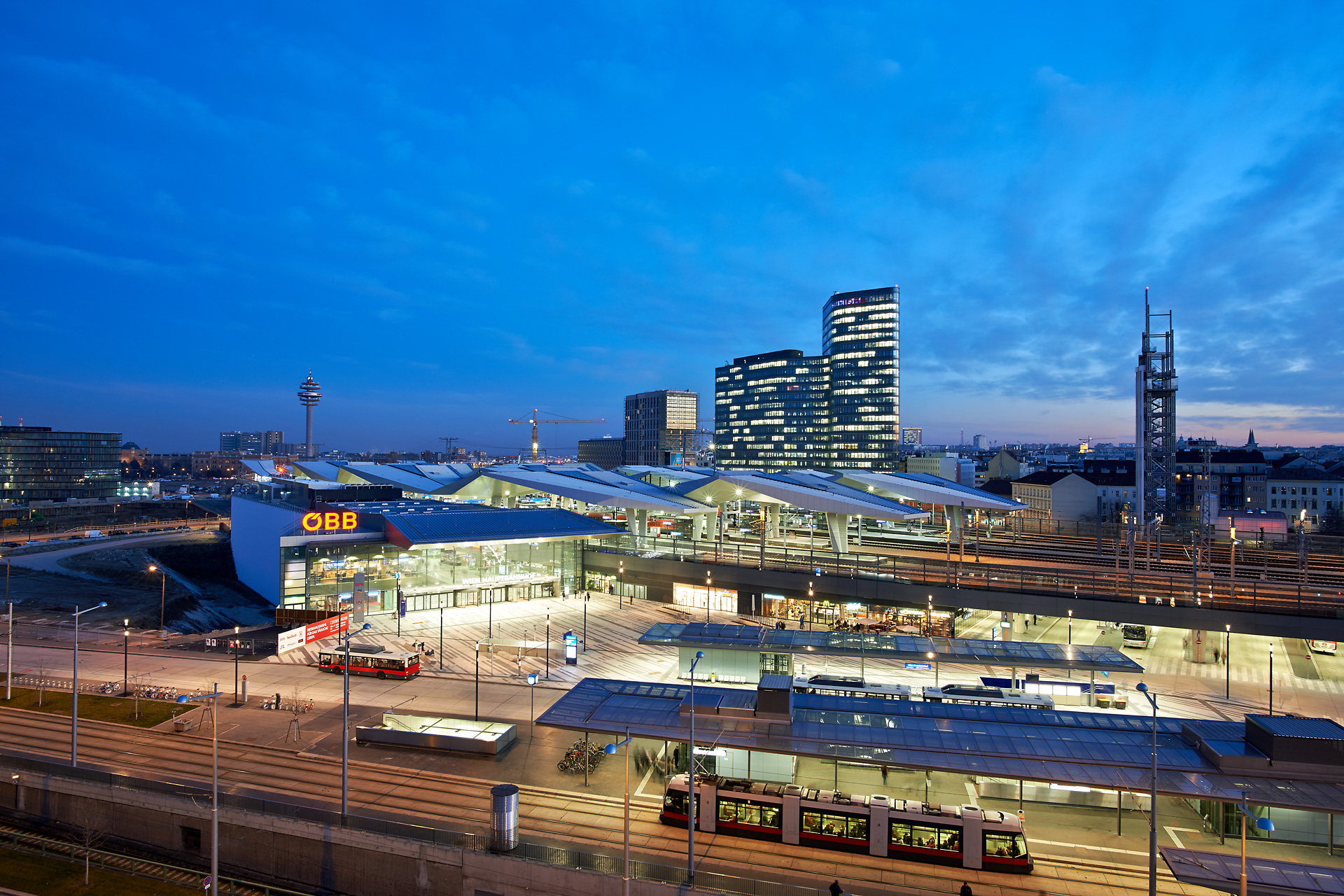 Hauptbahnhof Wien  FCP