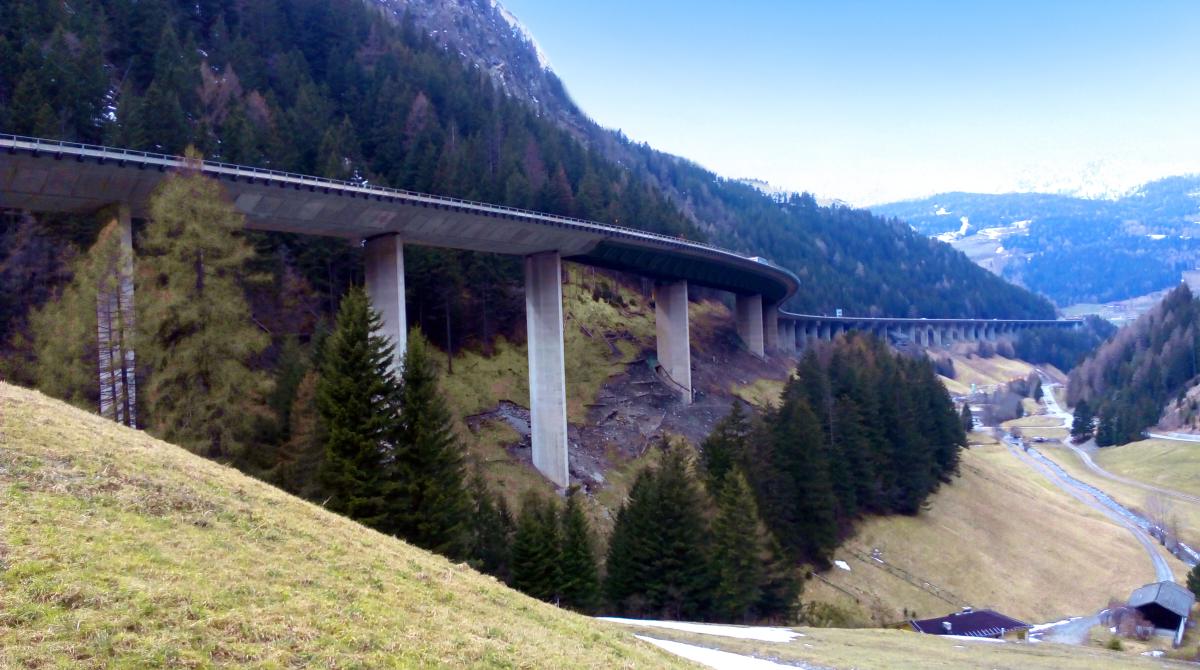 Luegbrücke