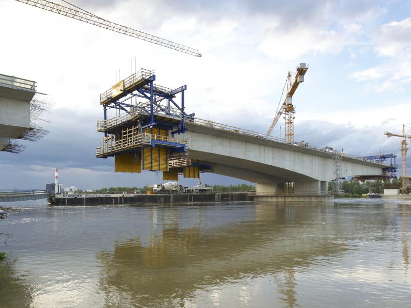 Donaubrücke Traismauer © Toni Rappersberger