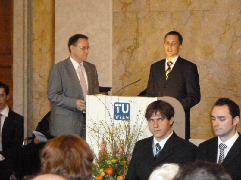  fcp-preis-2011.jpg 